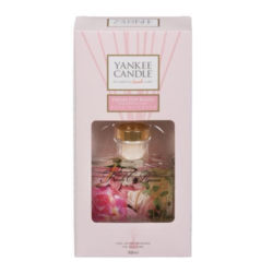 Fresh Cut Roses - Signature Reeds 88ml